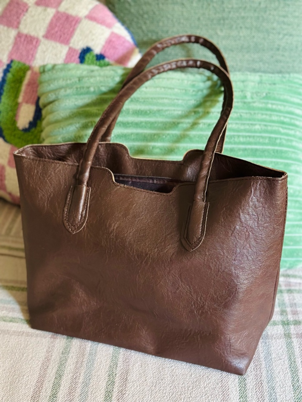 Classic Brown Leather Tote Bag - Women's Carryall